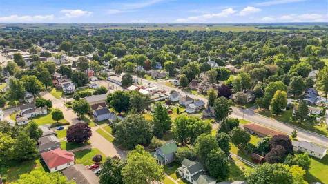603 W Jefferson Washington IA 52353