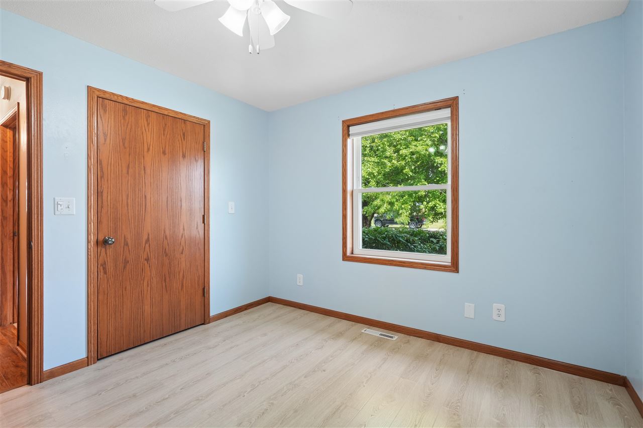507 C Avenue Atkins IA 52206