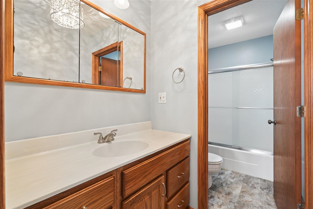 507 C Avenue Atkins IA 52206
