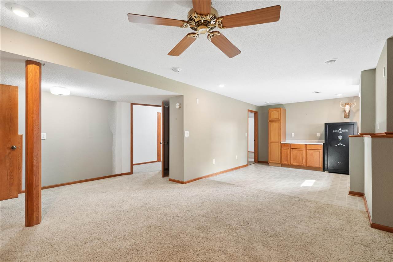 507 C Avenue Atkins IA 52206