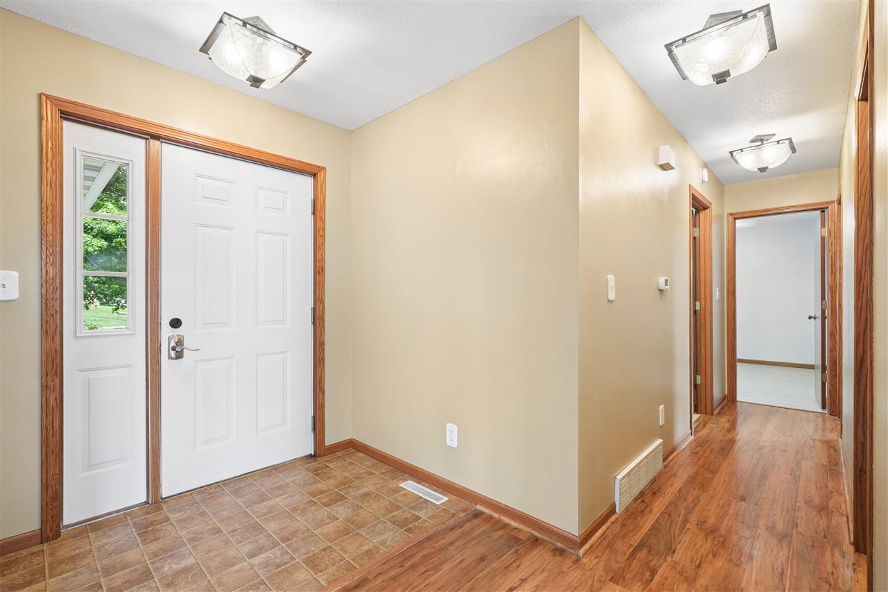 507 C Avenue Atkins IA 52206