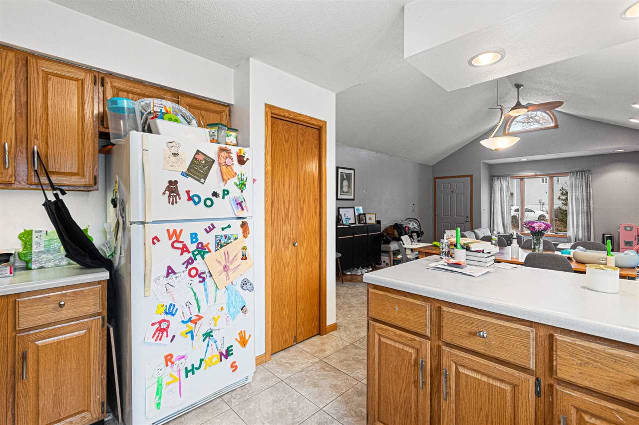 1943 Plaen View Drive Iowa City IA 52246