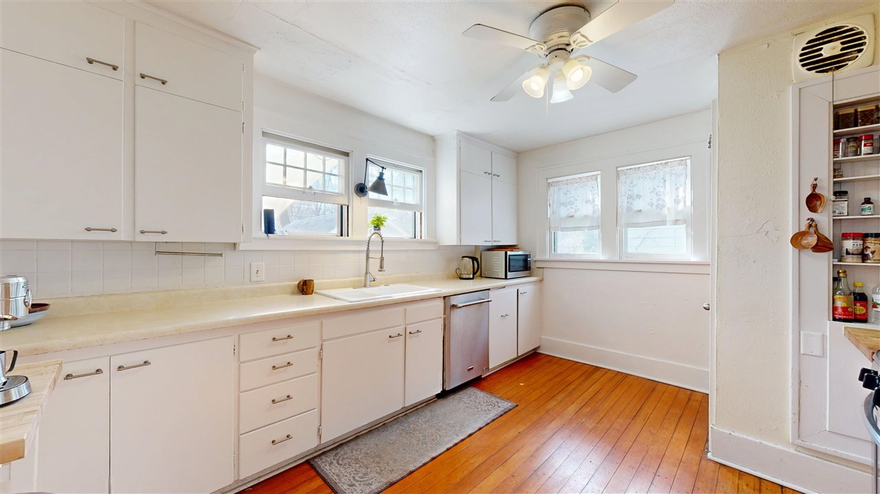 708 Rundell Street Iowa City IA 52240