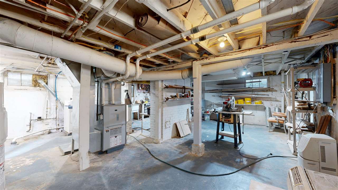 708 Rundell Street Iowa City IA 52240