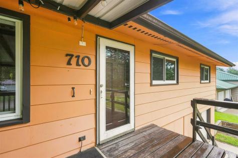 710 13th Street Wellman IA 52356