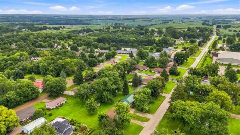 710 13th Street Wellman IA 52356