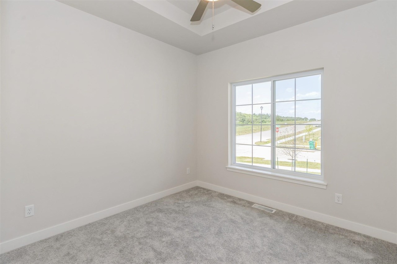 1000 Switchgrass Lane Ely IA 52227