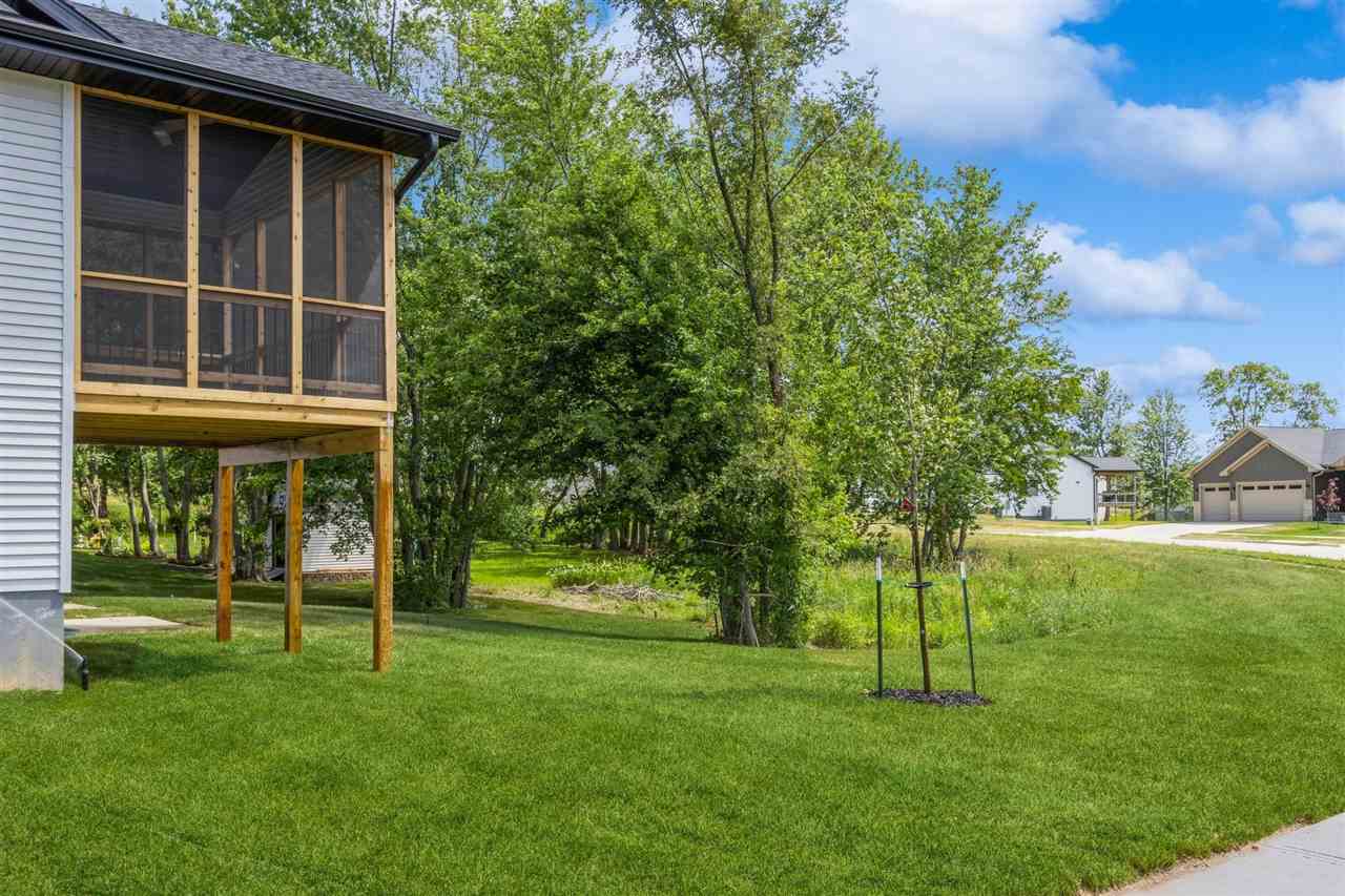 1000 Switchgrass Lane Ely IA 52227