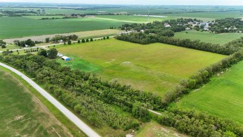 604 S Todds Ferry Conesville IA 52739
