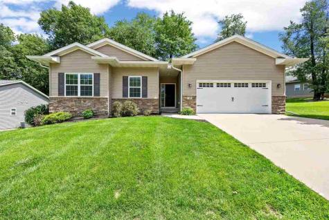 1149 Manitou Trail Iowa City IA 52245