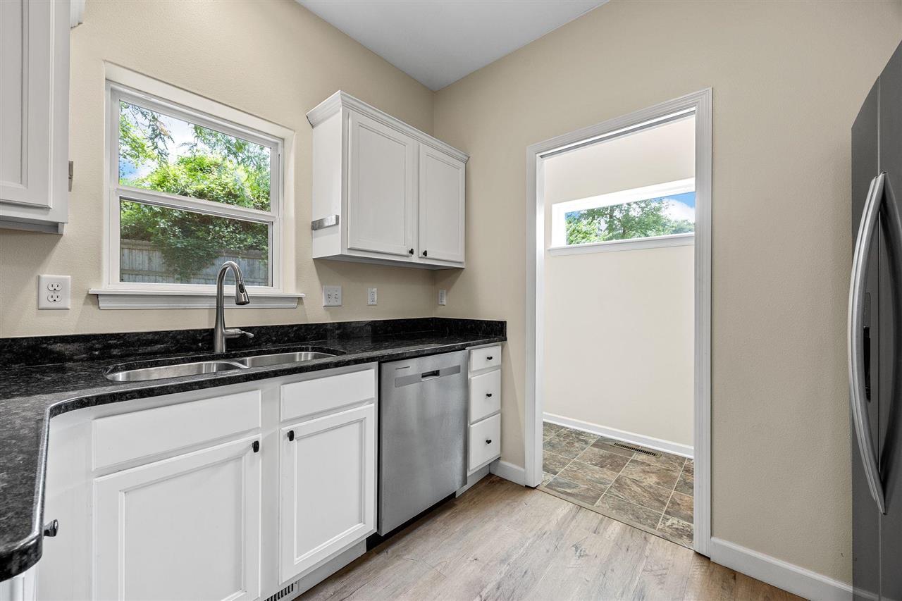 1149 Manitou Trail Iowa City IA 52245