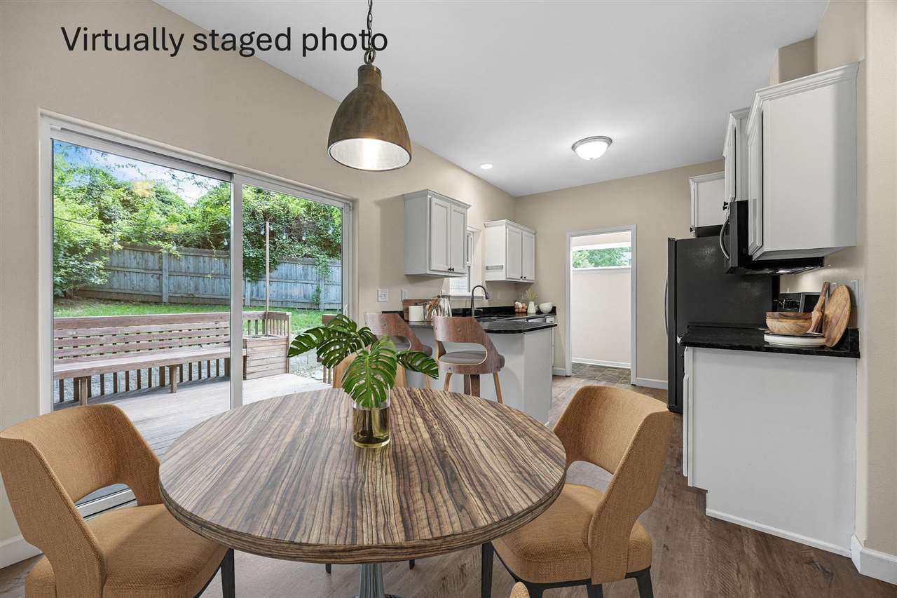 1149 Manitou Trail Iowa City IA 52245