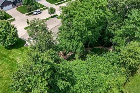 1149 Manitou Trail Iowa City IA 52245