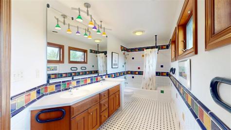 3711 Forest Gate Drive NE Iowa City IA 52240