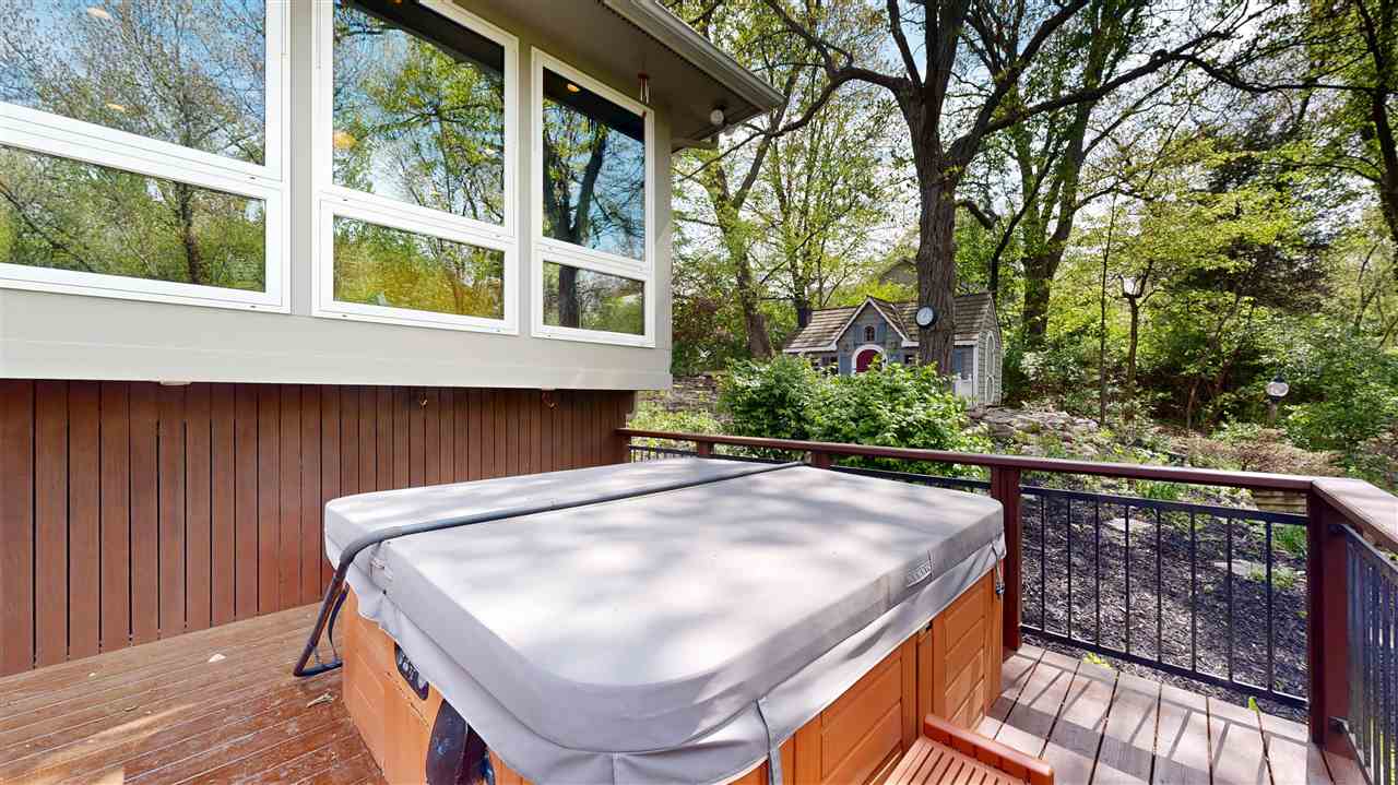 3711 Forest Gate Drive NE Iowa City IA 52240