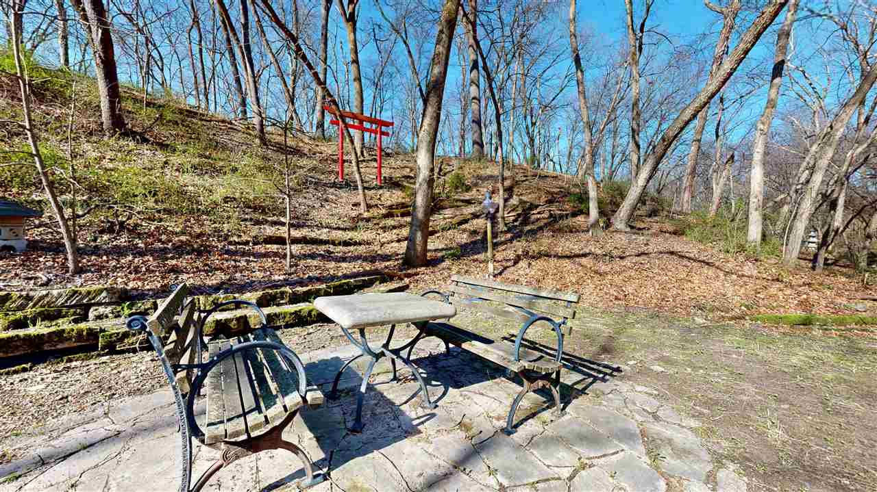 3711 Forest Gate Drive NE Iowa City IA 52240