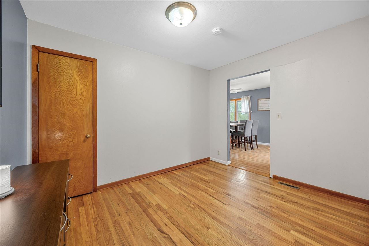 109 Marion Court Hiawatha IA 52233