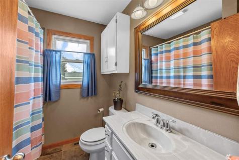 109 Marion Court Hiawatha IA 52233