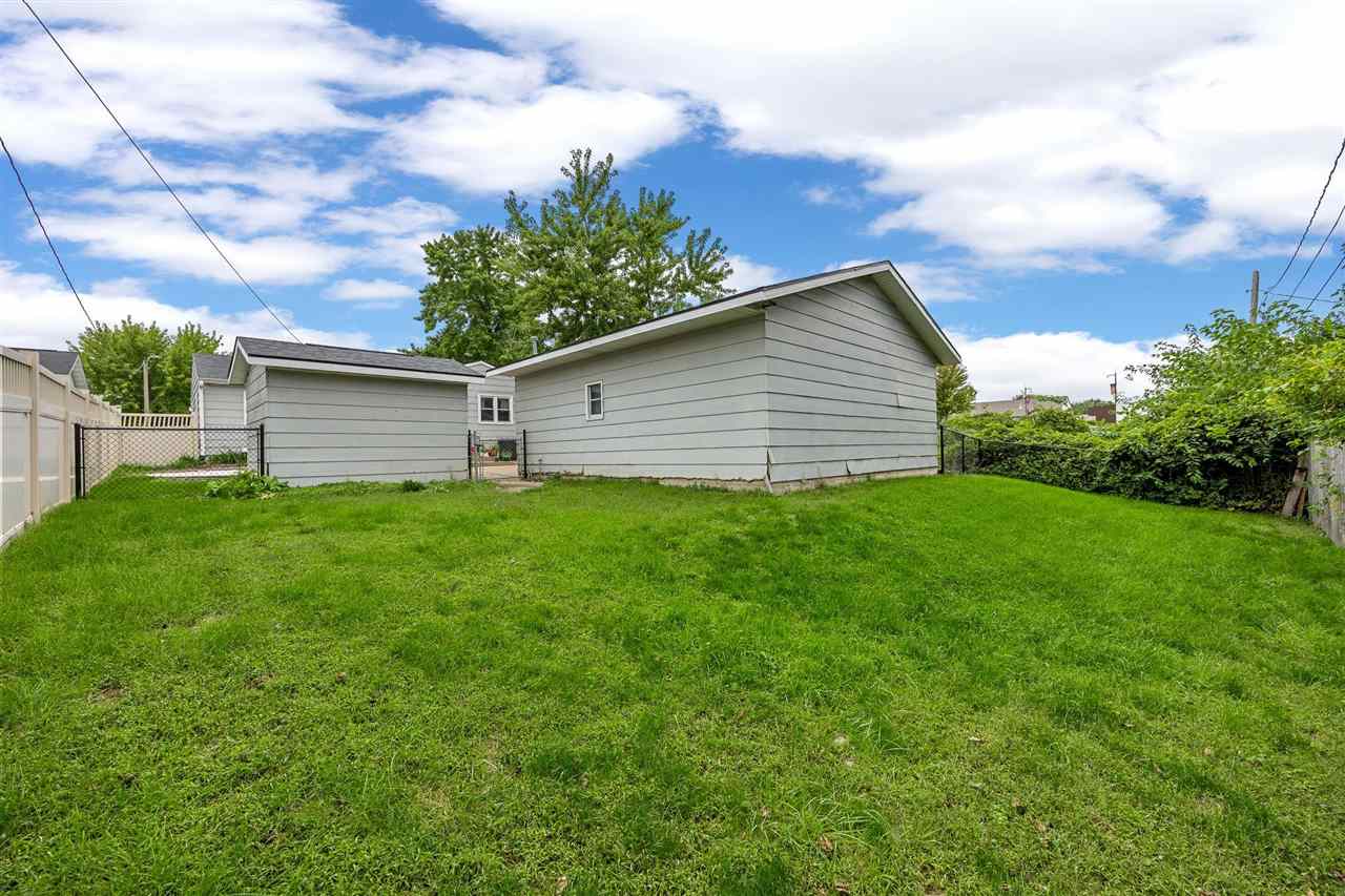109 Marion Court Hiawatha IA 52233