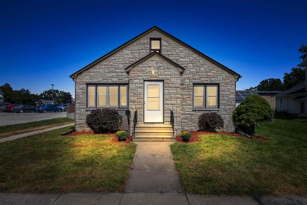 114 E 6th Street Tipton IA 52772