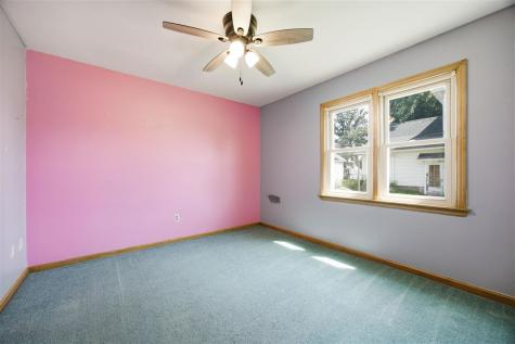 114 E 6th Street Tipton IA 52772