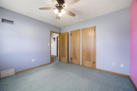 114 E 6th Street Tipton IA 52772