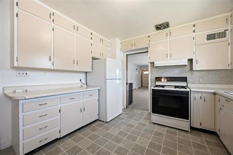 114 E 6th Street Tipton IA 52772