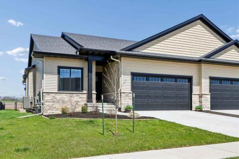 1260 Berkshire Lane North Liberty IA 52317