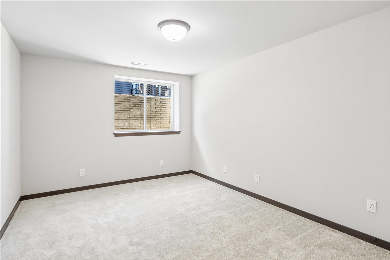 1260 Berkshire Lane North Liberty IA 52317