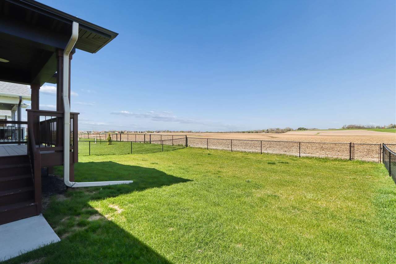 1260 Berkshire Lane North Liberty IA 52317