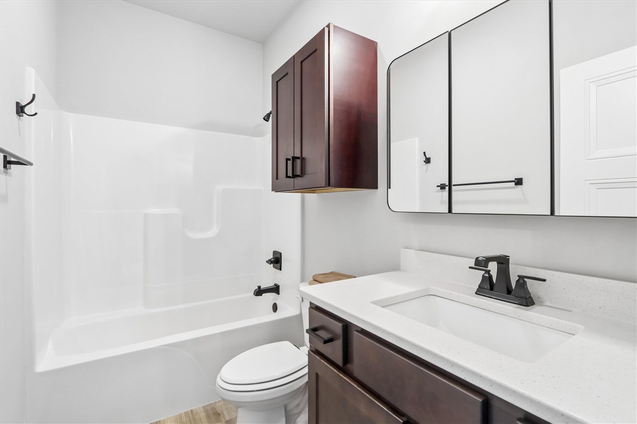 1260 Berkshire Lane North Liberty IA 52317