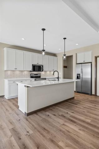 1161 Grant Way North Liberty IA 52317