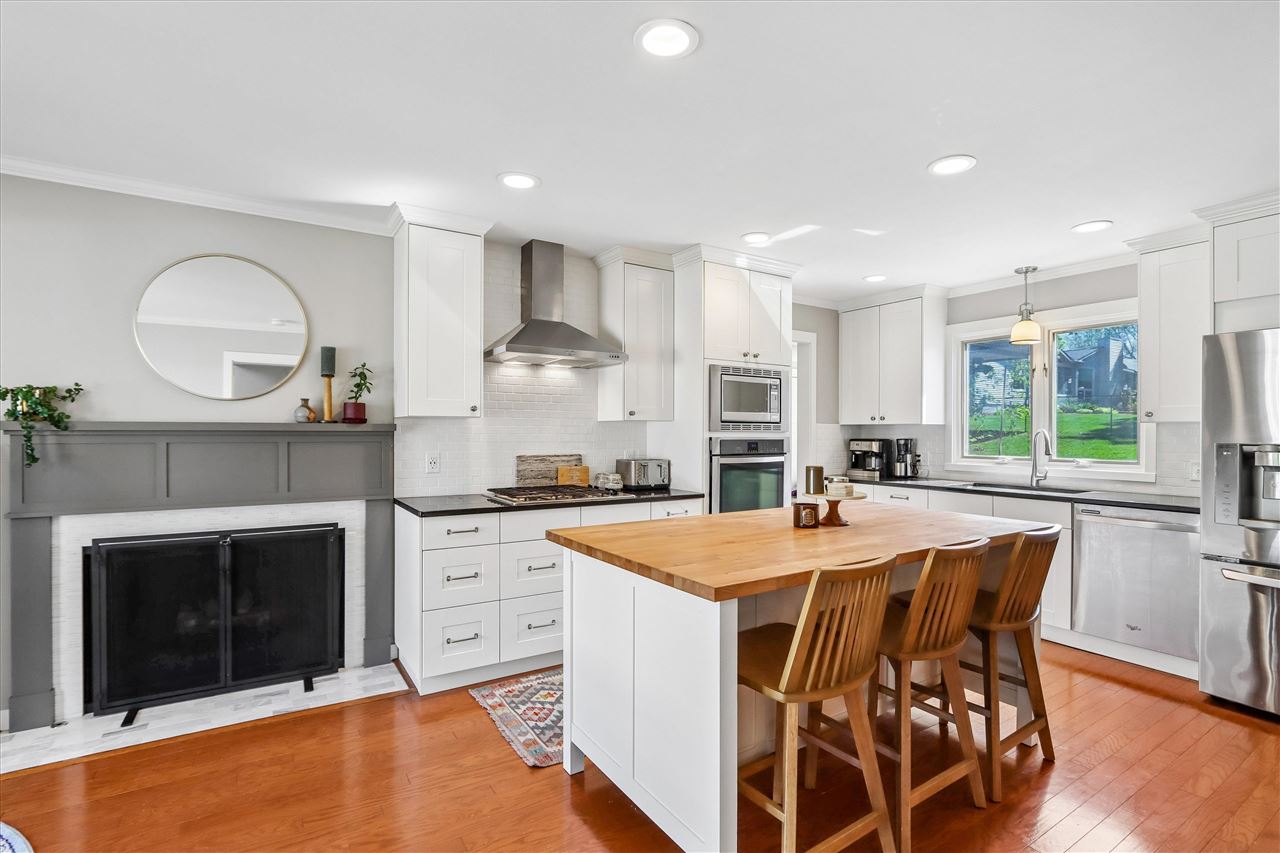416 Macbride Road Iowa City IA 52246