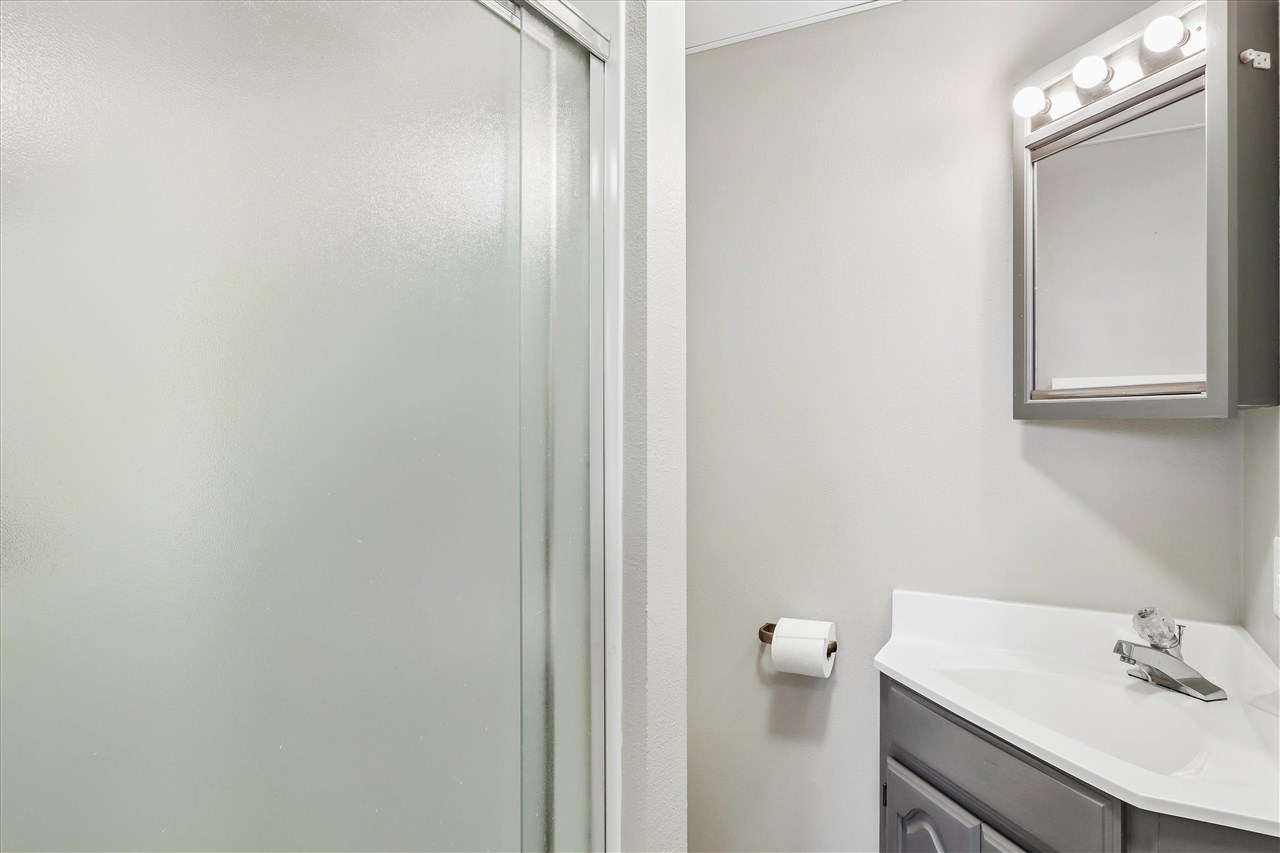 416 Macbride Road Iowa City IA 52246