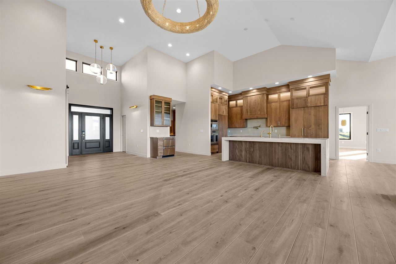 501 Whitetail Lane Tiffin IA 52340