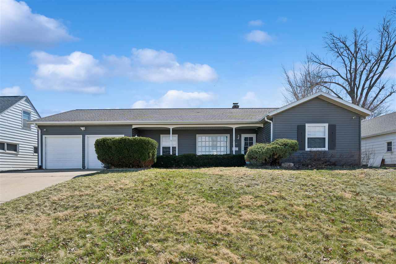 Cedar Rapids IA, 2421 10TH Avenue SW