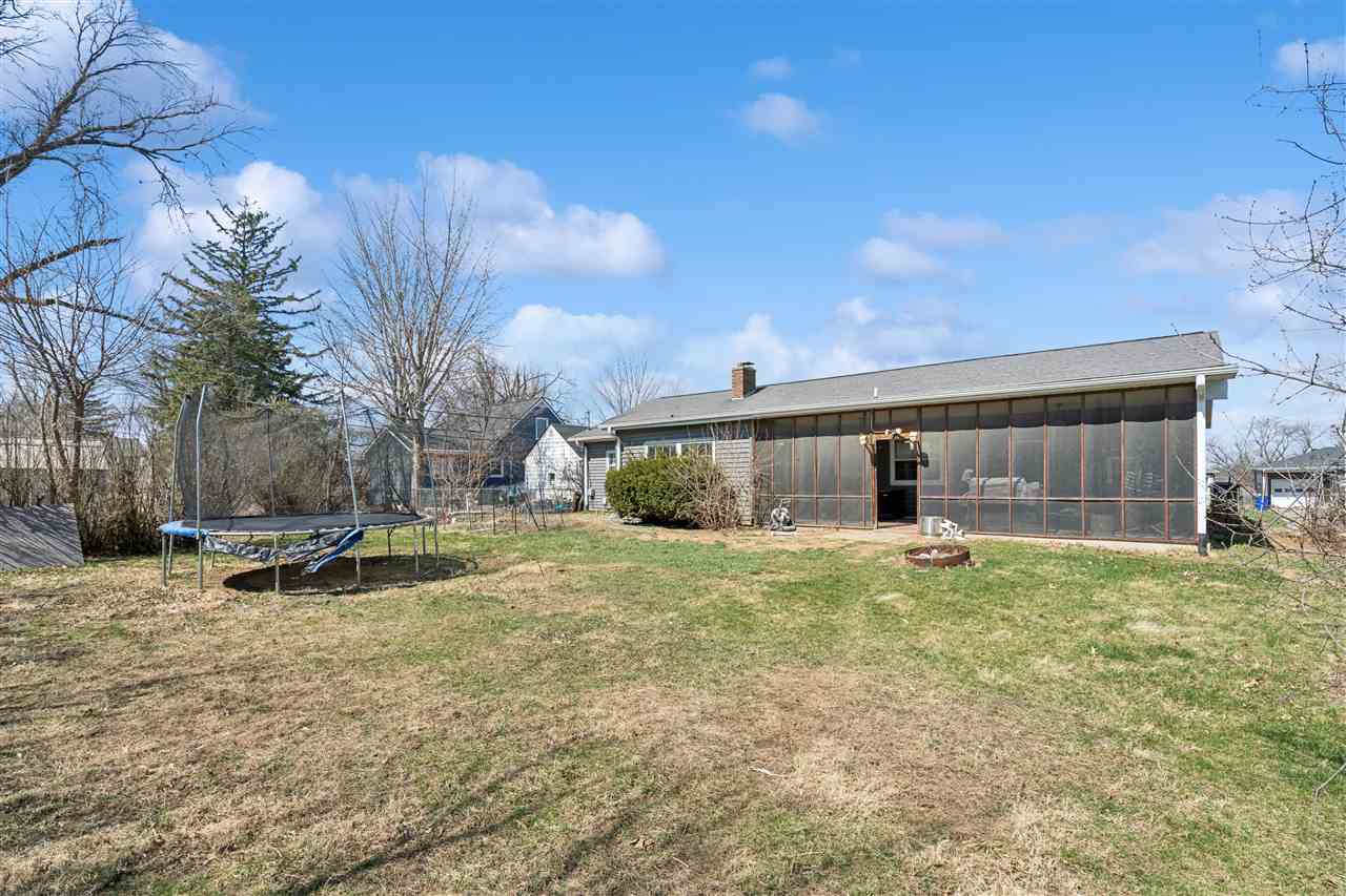 2421 10th Avenue SW Cedar Rapids IA 52404