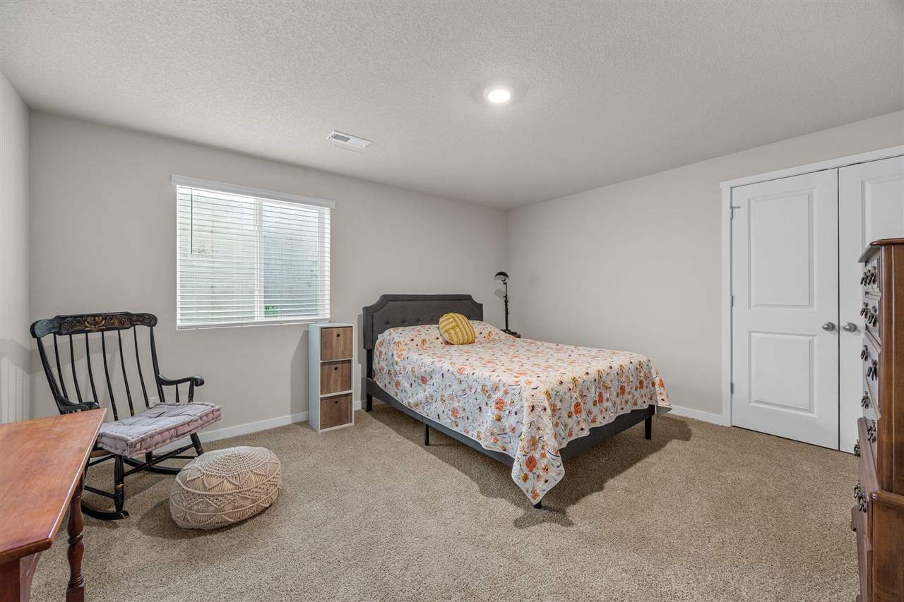 3381 Dreusicke Drive Coralville IA 52241