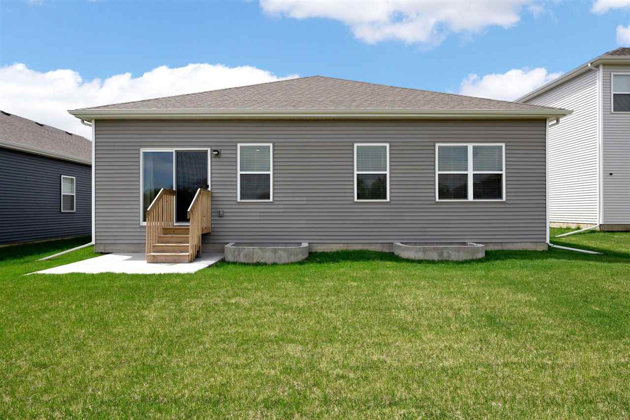3381 Dreusicke Drive Coralville IA 52241