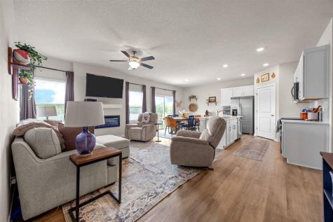 3381 Dreusicke Drive Coralville IA 52241