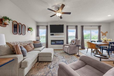 3381 Dreusicke Drive Coralville IA 52241