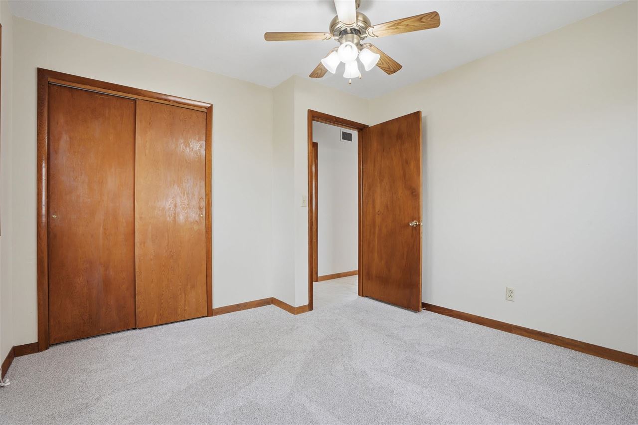 18416 Highway 70 Conesville IA 52739