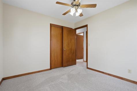 18416 Highway 70 Conesville IA 52739