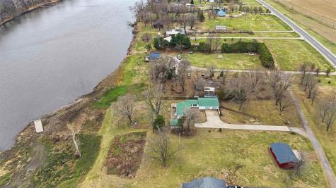 18416 Highway 70 Conesville IA 52739