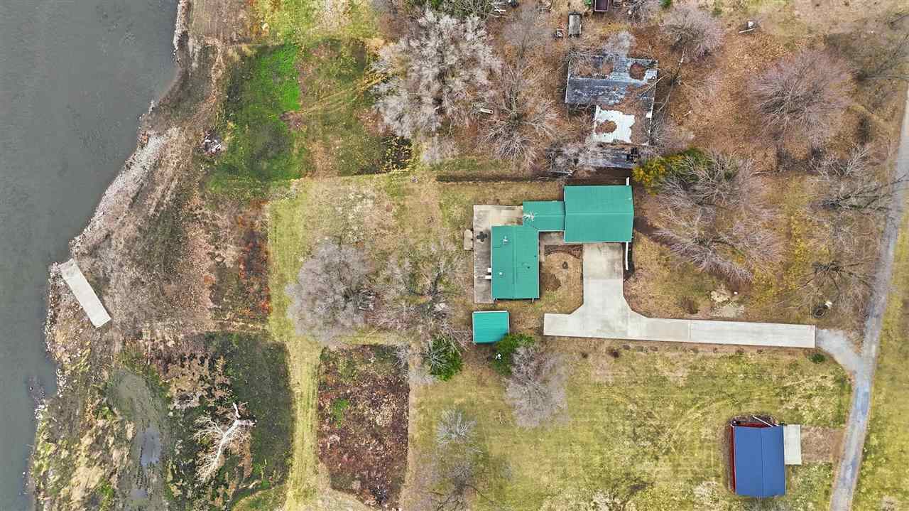 18416 Highway 70 Conesville IA 52739