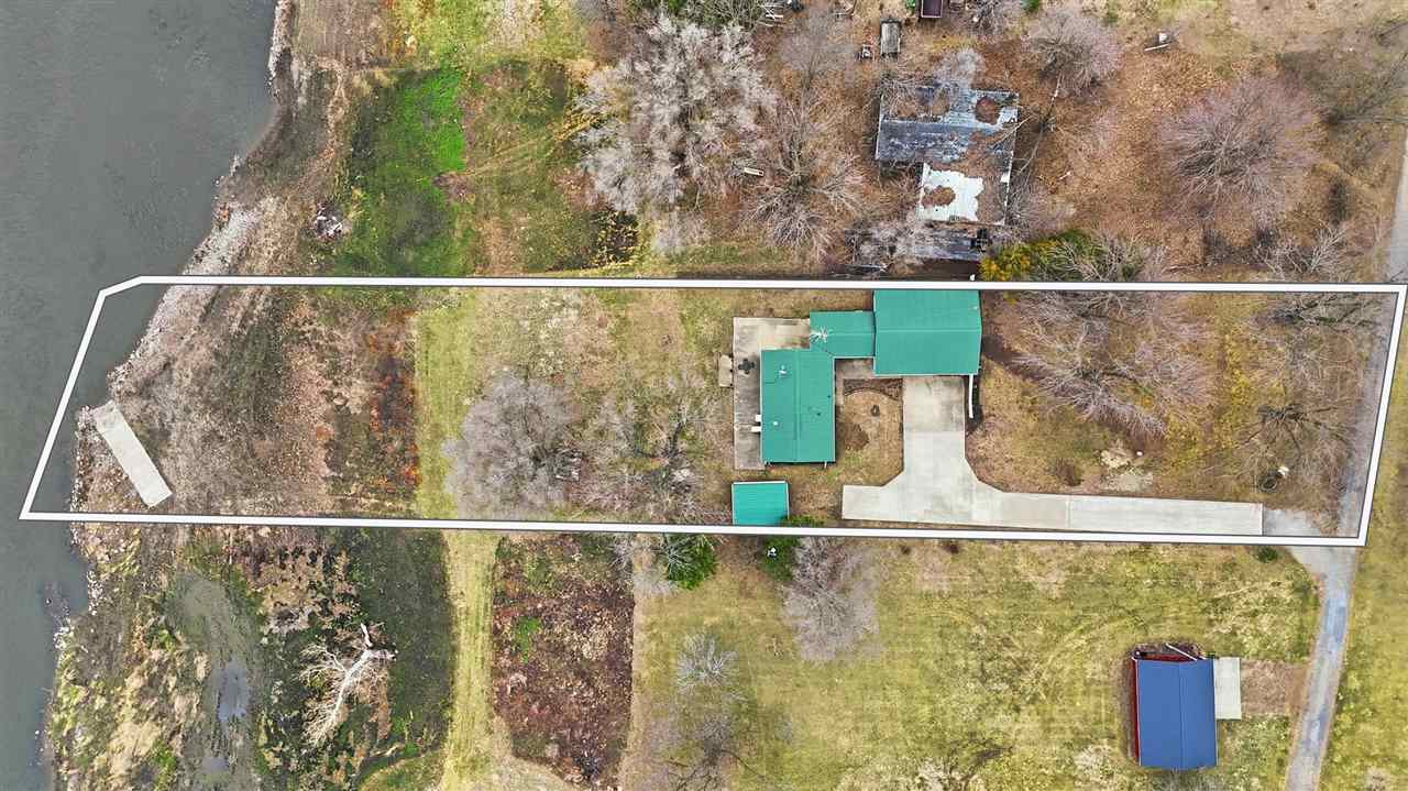 18416 Highway 70 Conesville IA 52739