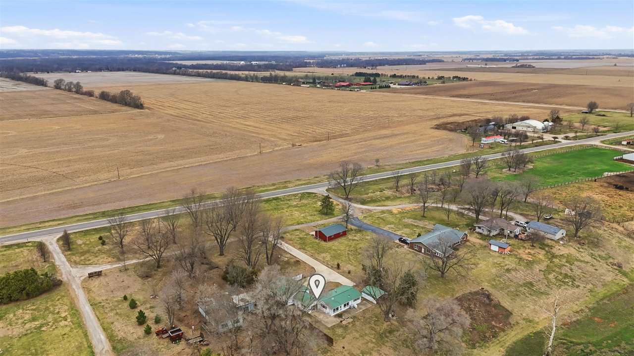 18416 Highway 70 Conesville IA 52739