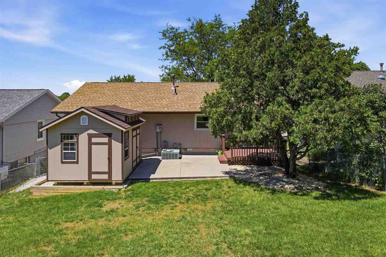 619 Olive Drive NW Cedar Rapids IA 52405