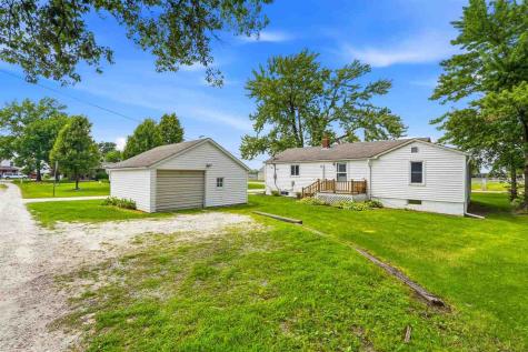 207 W Cummings Wayland IA 52654