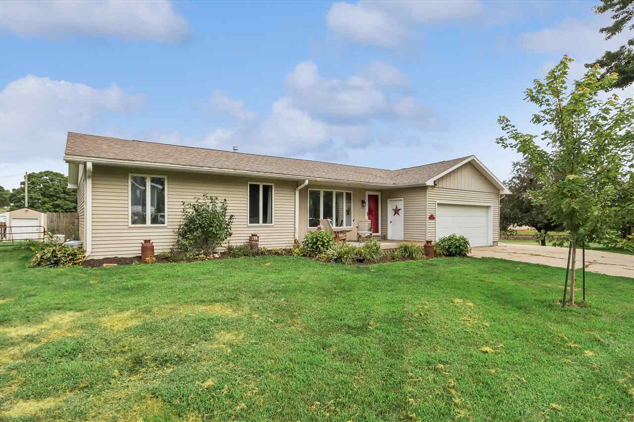 600 S Riggs Street Lone Tree IA 52755